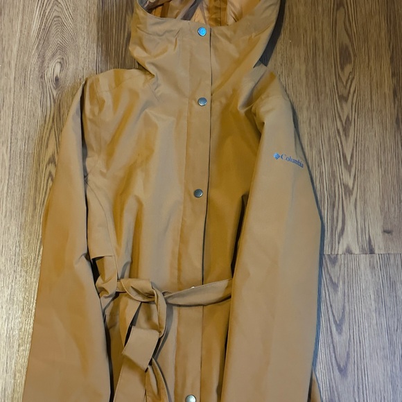 Women’s jacket - Picture 4 of 6